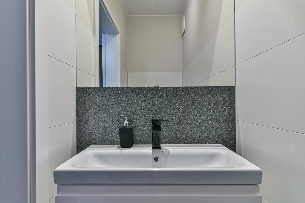 Ltc Apartments Silva Gdynia Bagian luar foto