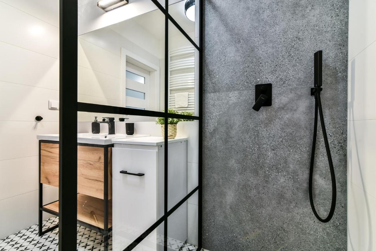 Ltc Apartments Silva Gdynia Bagian luar foto